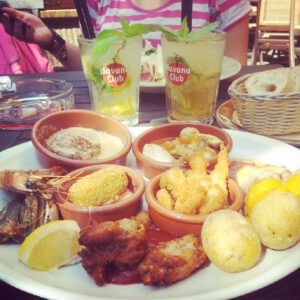 10499029_702920513112040_1164874221_n