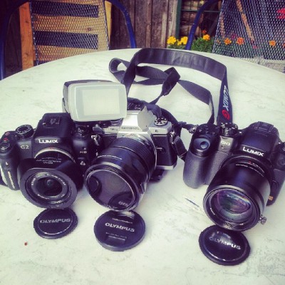 924410_551622741614065_307810164_n